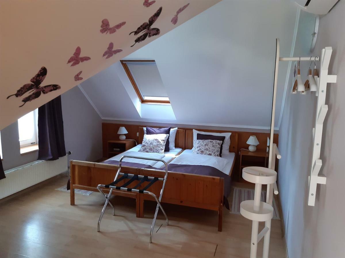 Szalay Villa 베스프렘 외부 사진