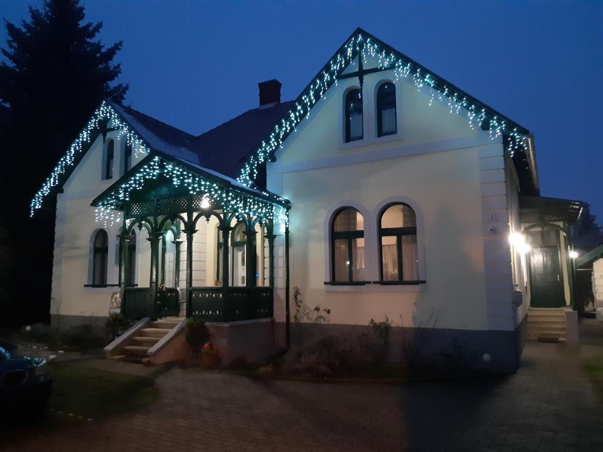 Szalay Villa 베스프렘 외부 사진