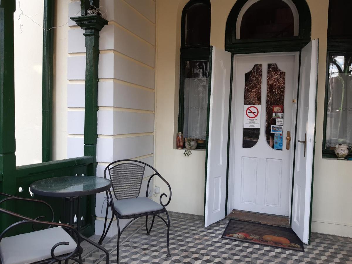 Szalay Villa 베스프렘 외부 사진
