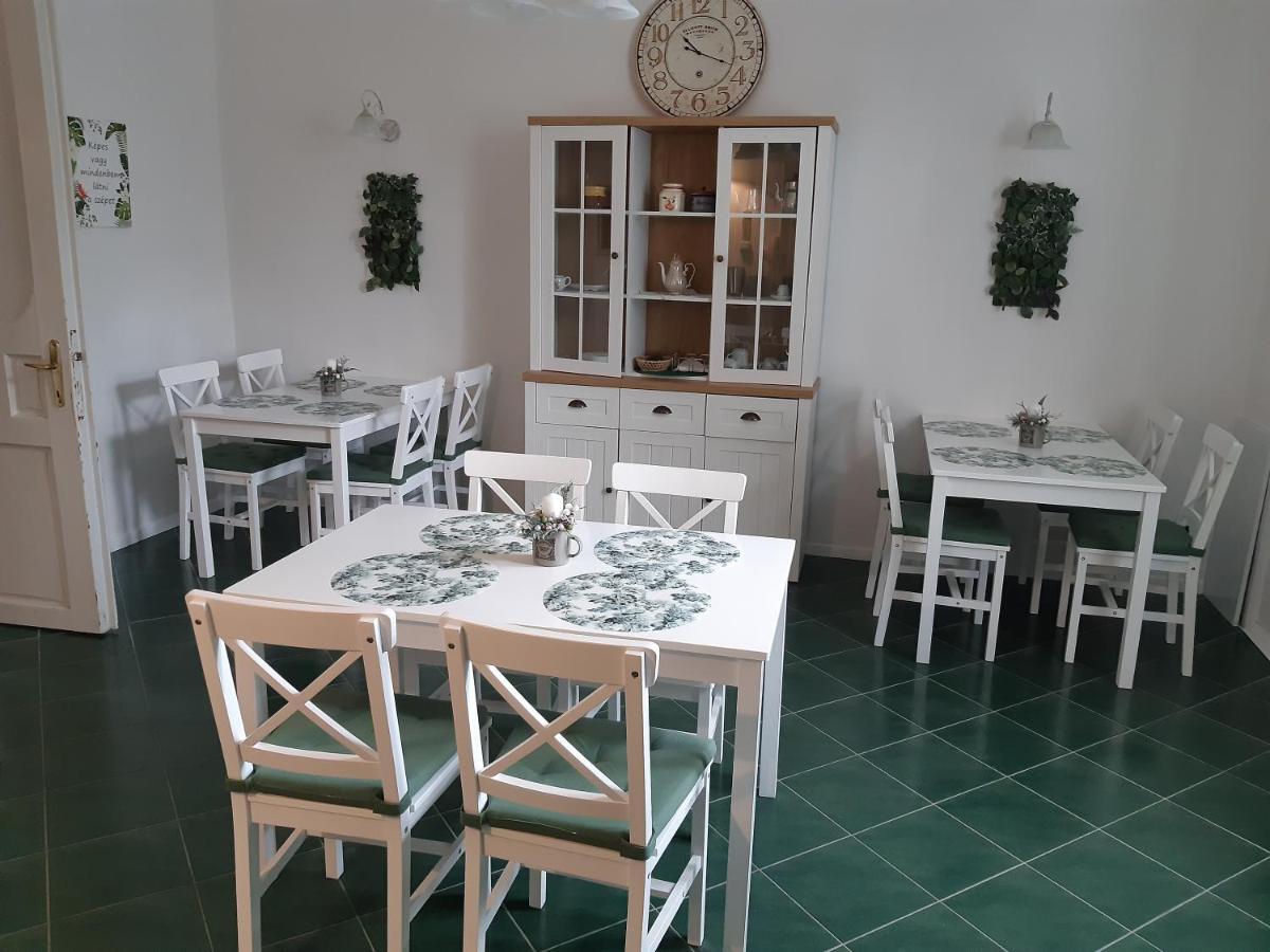 Szalay Villa 베스프렘 외부 사진